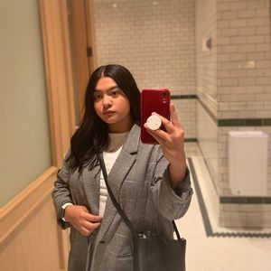 Meet your Posher, Malina